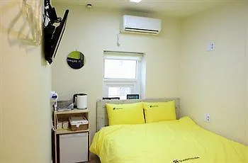 24 Guesthouse Dongdaemun Market Seoul 2*,